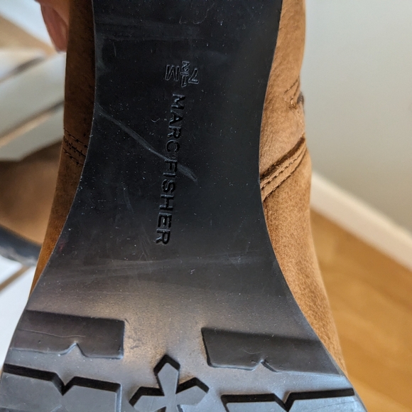 Marc Fisher Brown Heeled Boots, size 7.5 - Picture 7 of 9